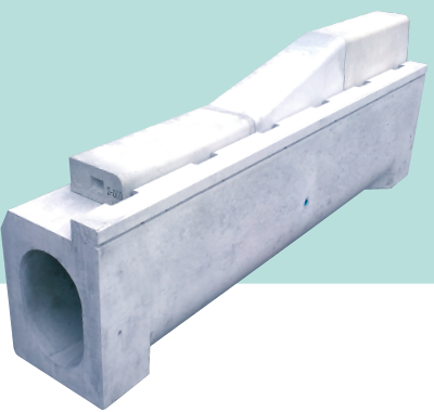 エプロン幅の狭い管渠型側溝 ライン導水ブロック-V型300